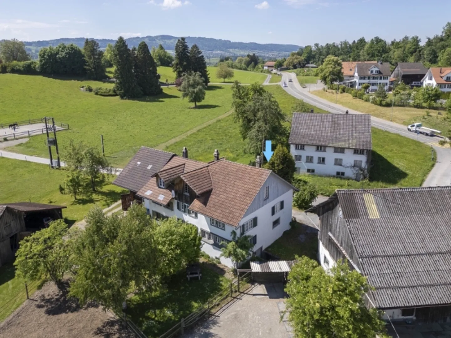 Charming Row House in Grüningen - Photo 1 of 1