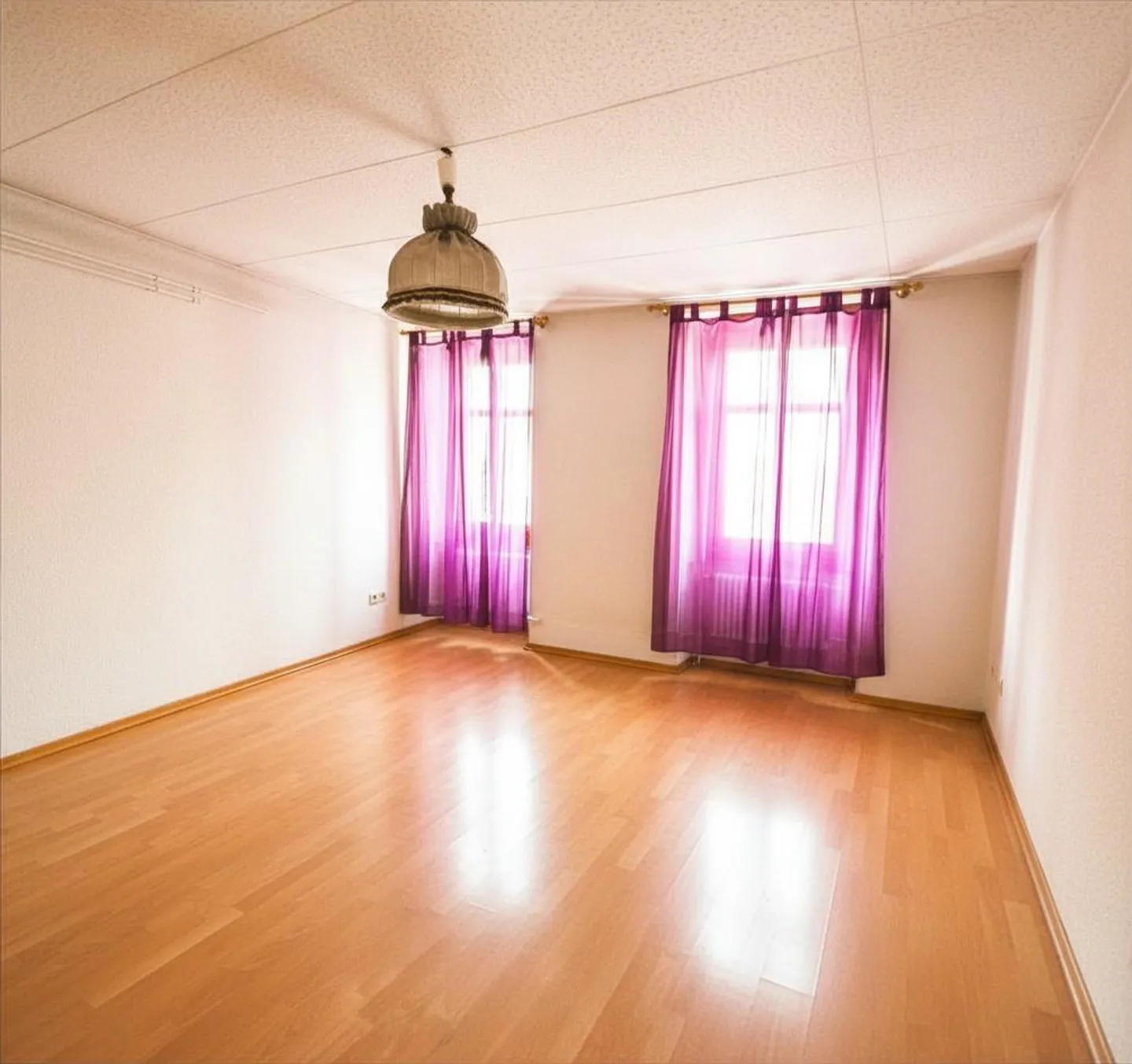 Appartement Charmant à Saint-Maurice - Photo 1 sur 3