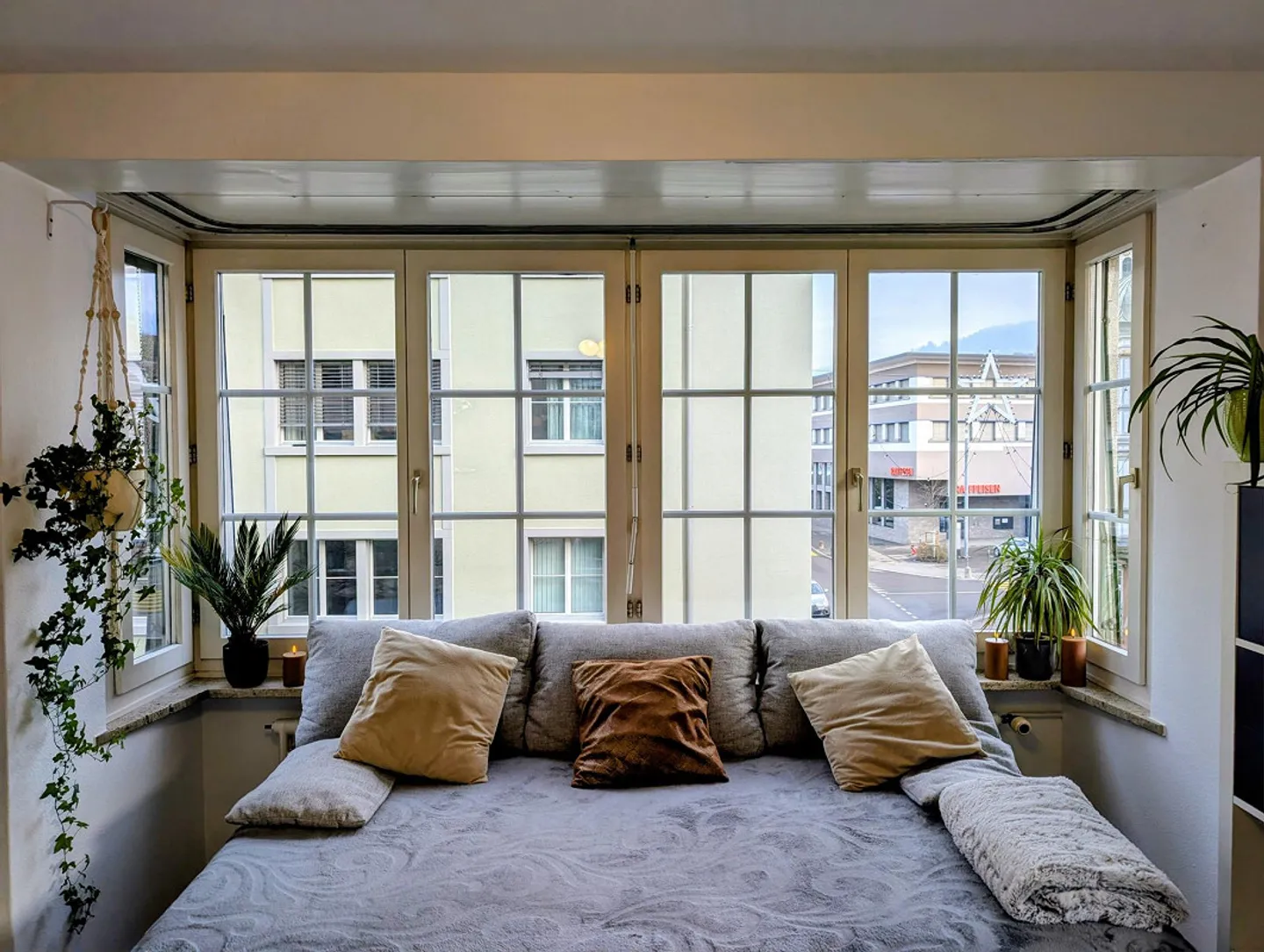 Charmante appartement 2 pièces avec vue sur le lac à Rorschach - Photo 1 sur 13