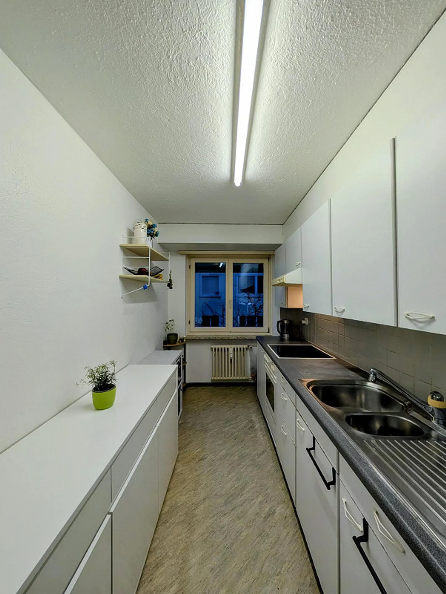 Charmante appartement 2 pièces avec vue sur le lac à Rorschach - Photo 8 sur 13