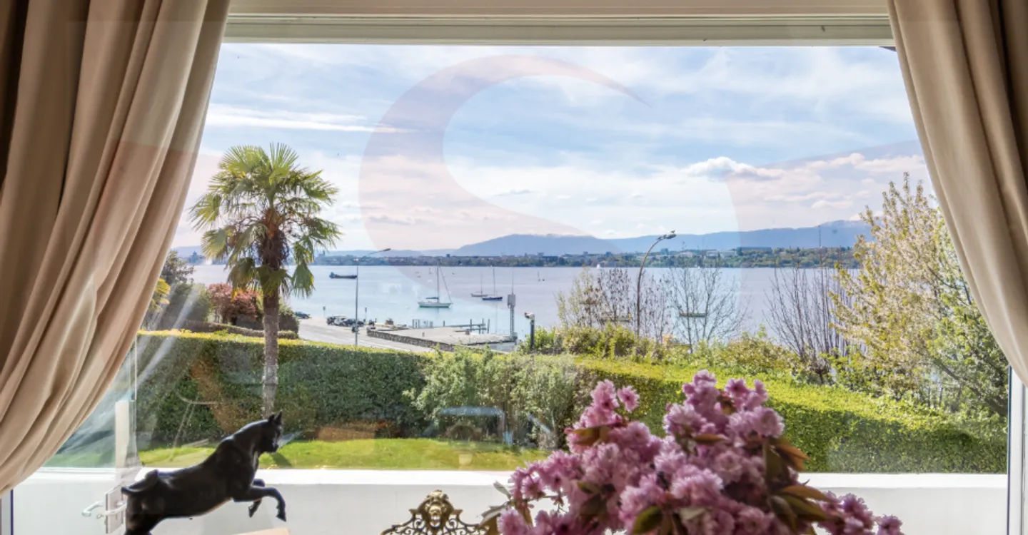 Villa contemporaine avec piscine - Photo 2 sur 11