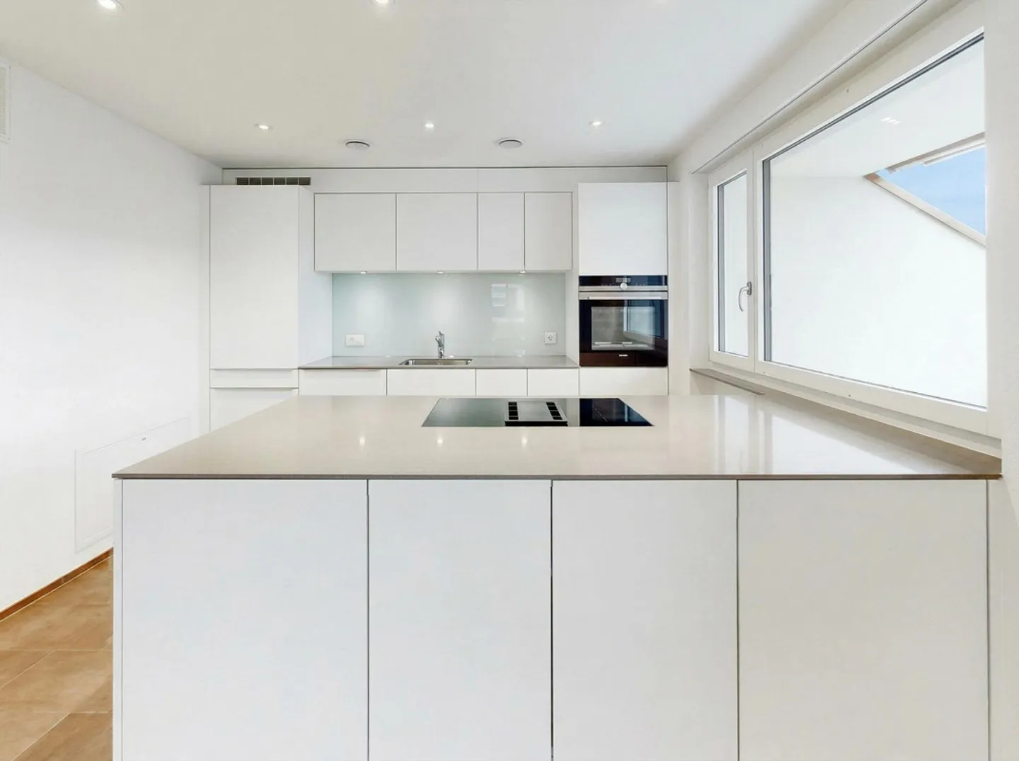 Moderne 4.5-Zimmer-Wohnung in Kirchdorf - Foto 1 von 9