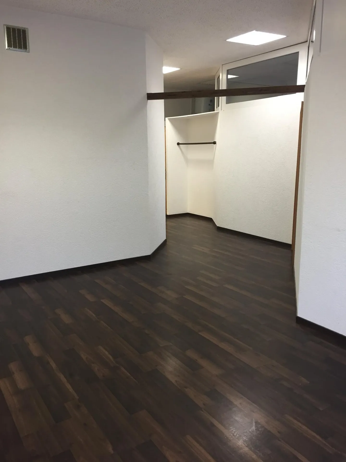 Surface administrative de 74m2 à Marly ! - Photo 3 sur 7