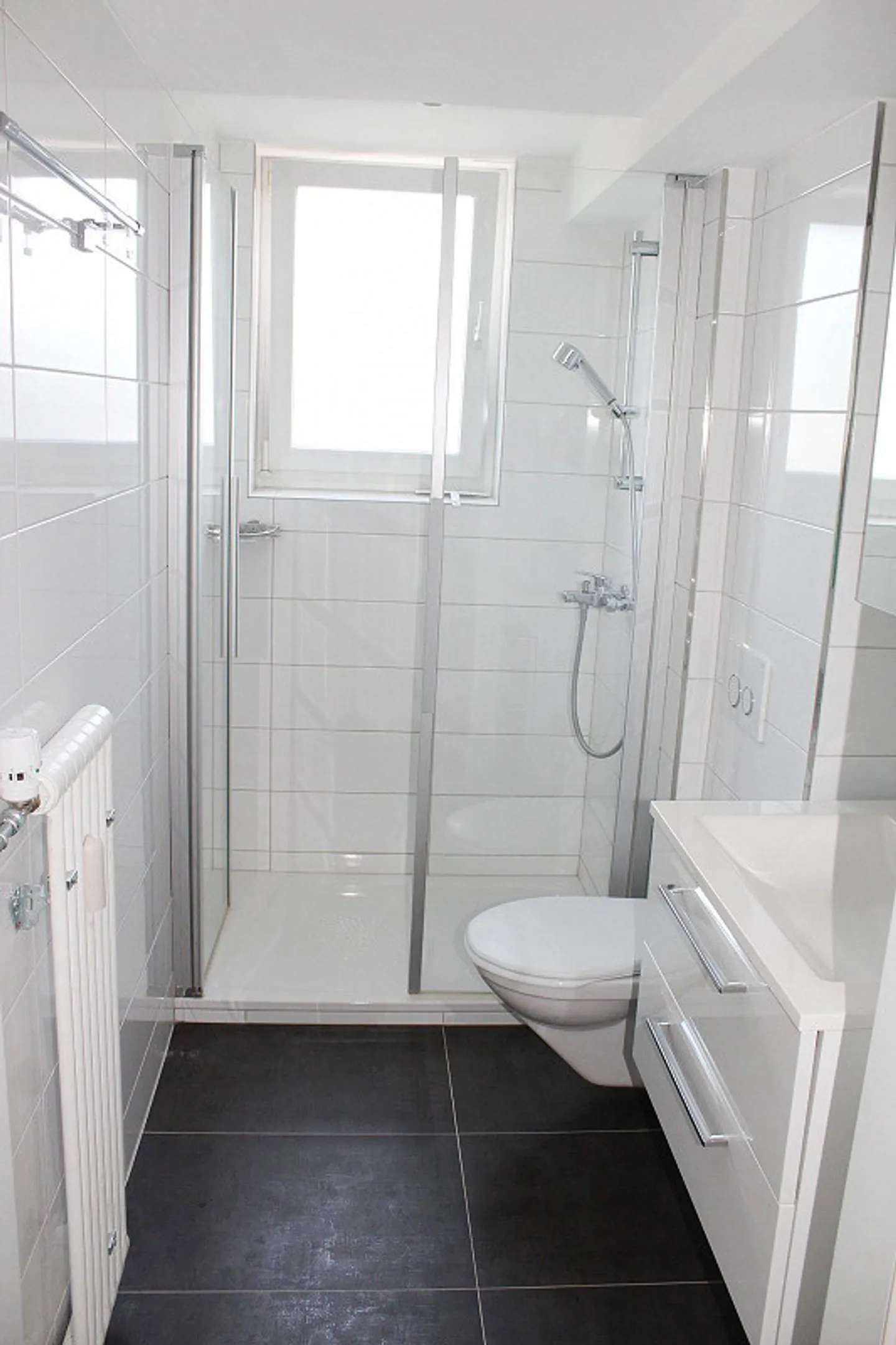 bright 2.5-room apartment - Photo 5 of 5