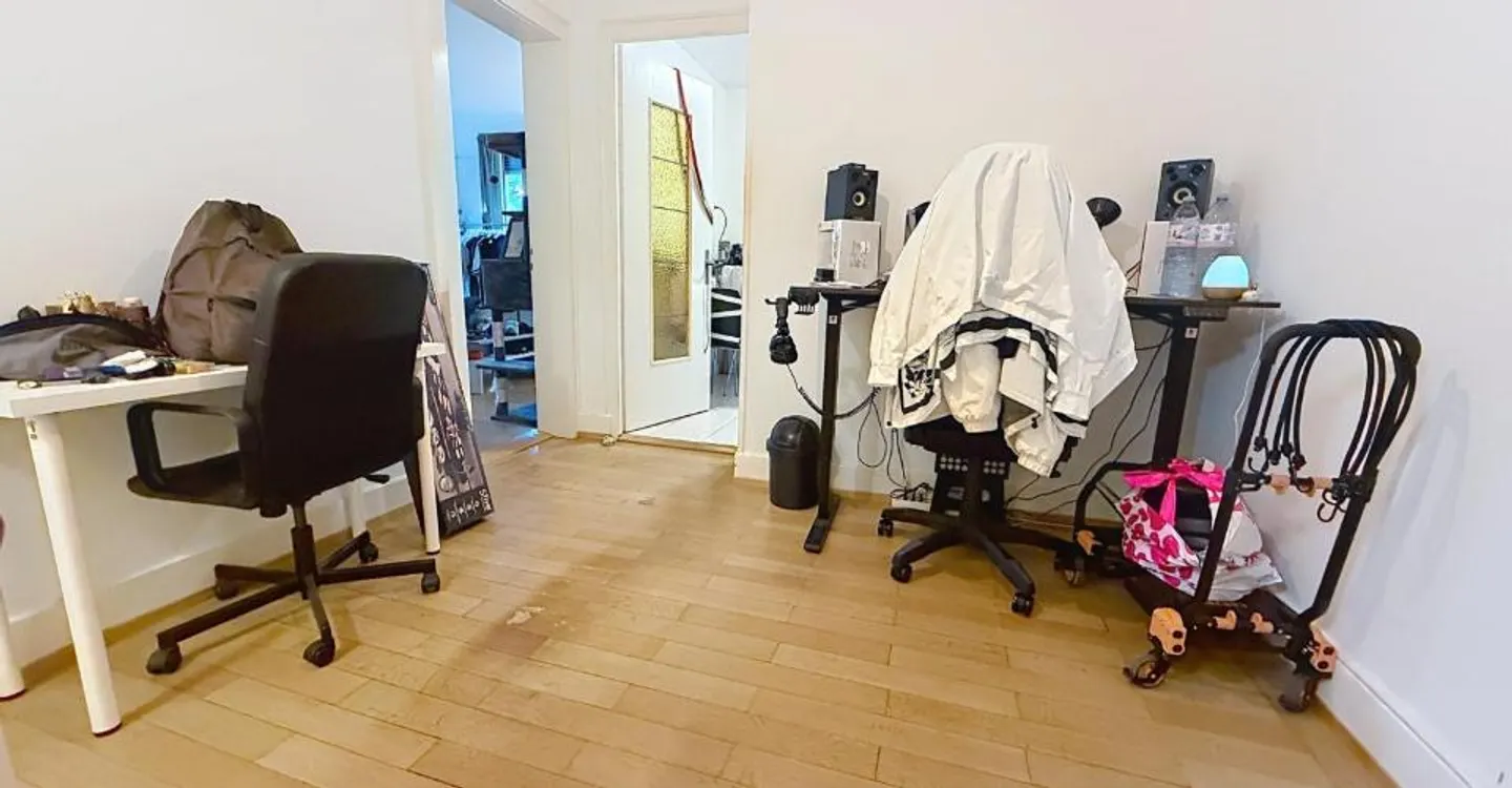 Large studio available in the heights of Lausanne - Photo 1 of 8