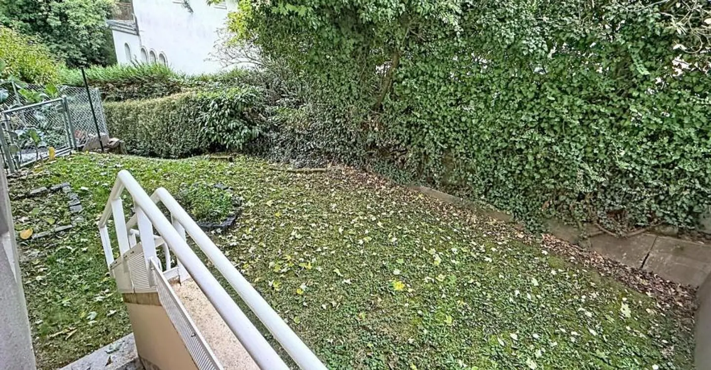 Large studio available in the heights of Lausanne - Photo 5 of 8