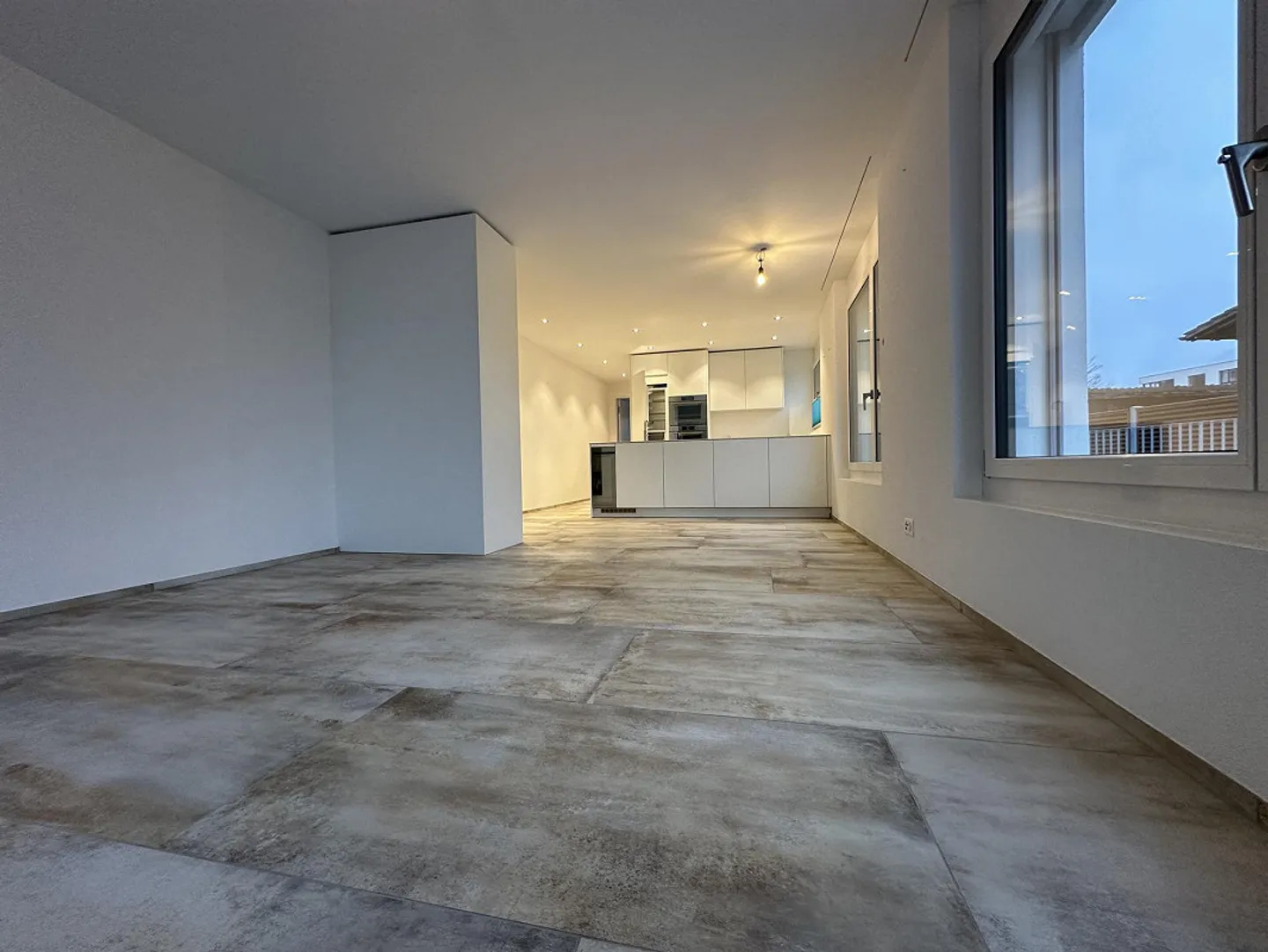 Appartement de jardin 2,5 pièces dans un emplacement calme et central - Photo 3 sur 30