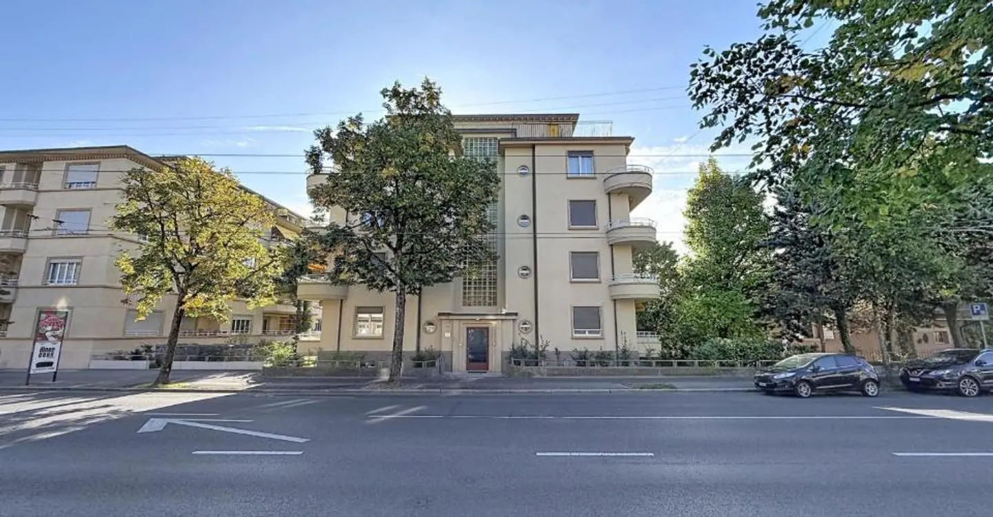 Large studio available in the heights of Lausanne - Photo 8 of 8