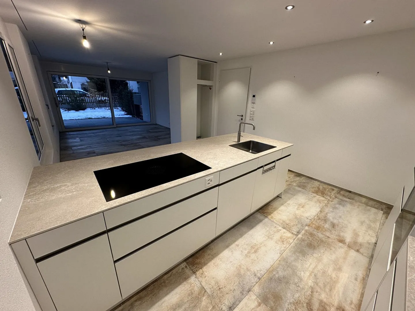 Appartement de jardin 2,5 pièces dans un emplacement calme et central - Photo 14 sur 30