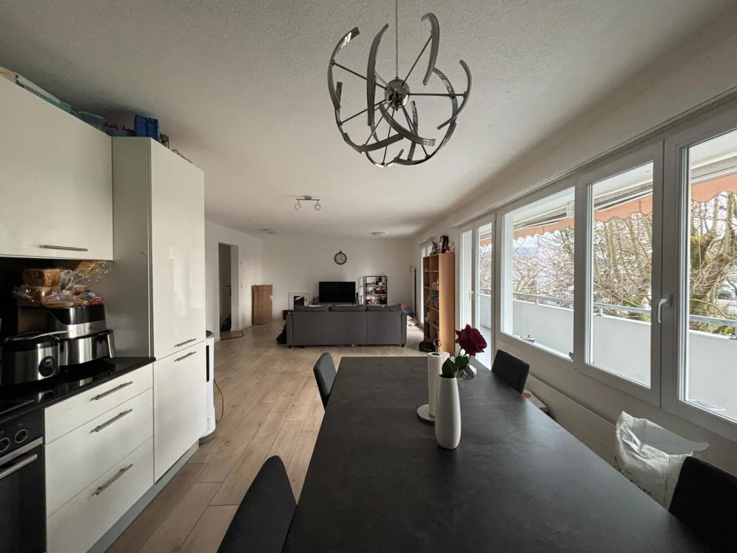 Helle 4.5-Zimmer-Wohnung - Foto 2 von 12