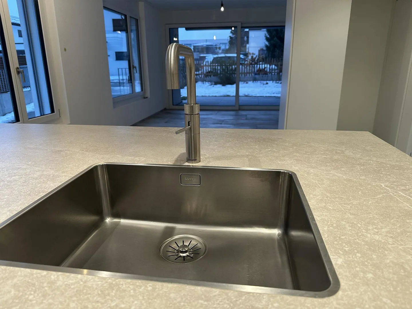 Appartement de jardin 2,5 pièces dans un emplacement calme et central - Photo 18 sur 30