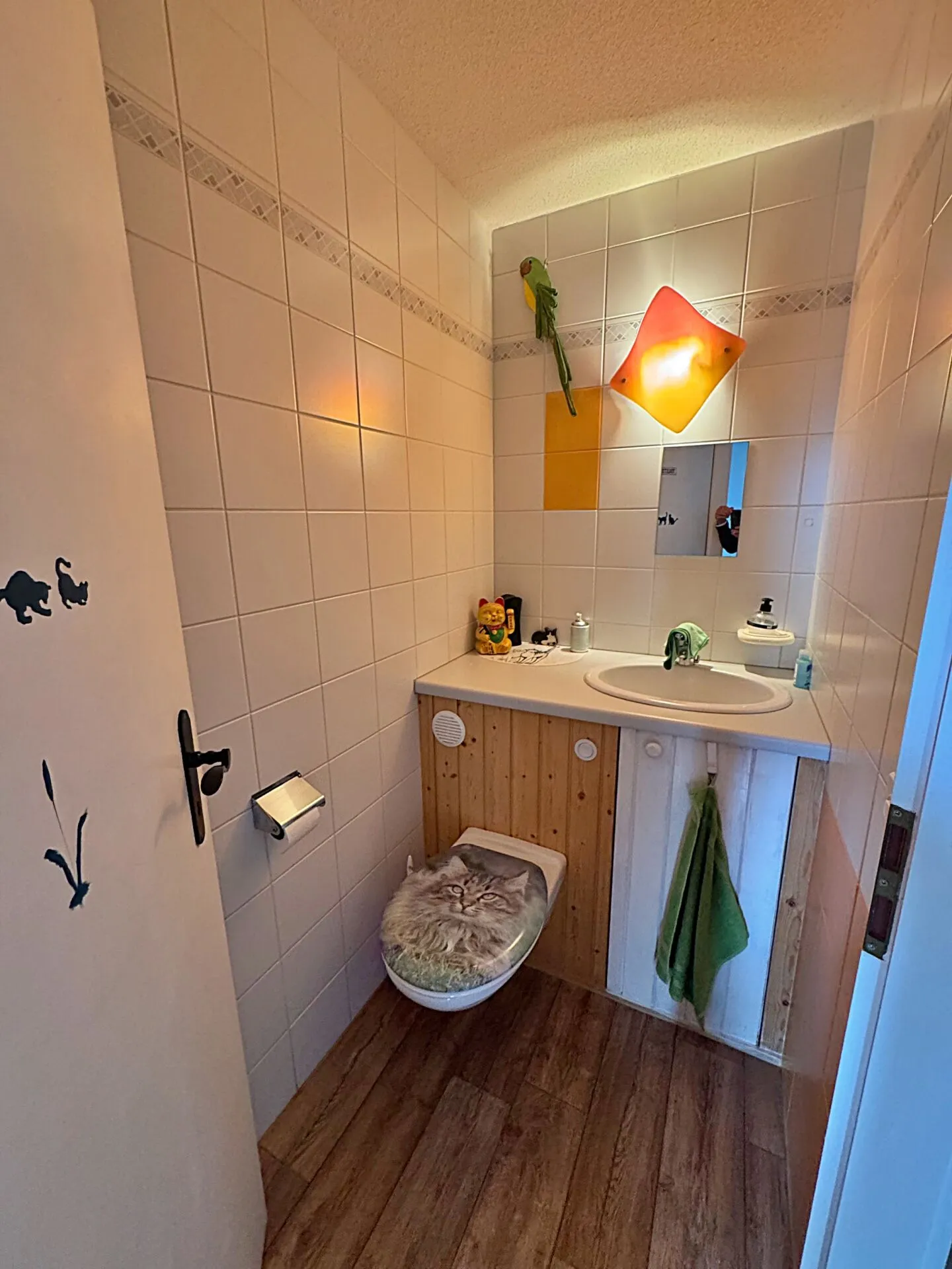 «Wunderschöne freistehende Villa mit großem Garten in einem Wohnviertel» - Foto 14 von 23
