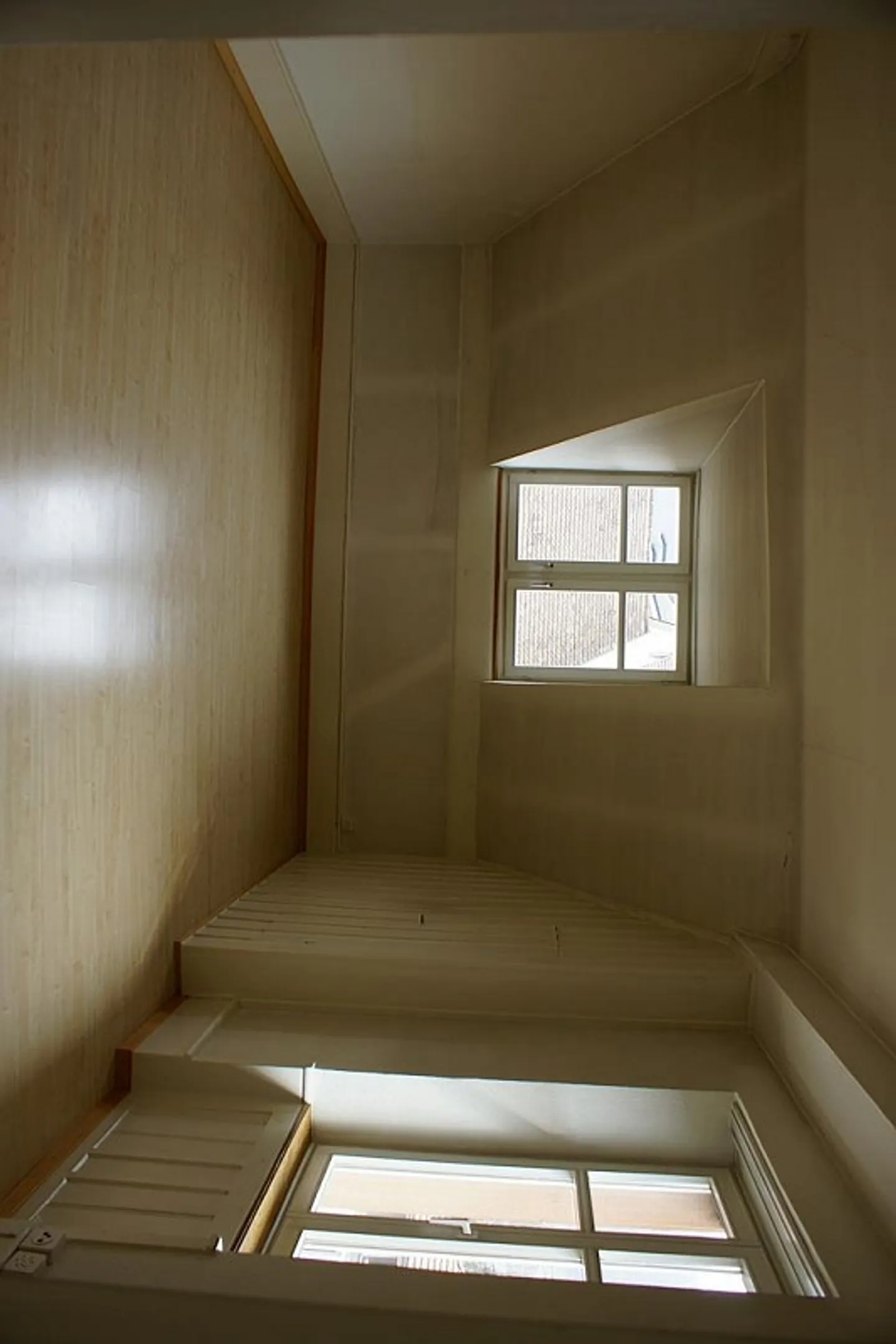 Bright, renovated 3-room old apartment for rent - Photo 1 of 6