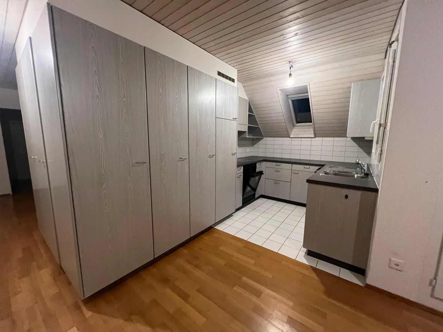 Appartamento 4.5 locali a Rorbas-Freienstein - Foto 3 di 11