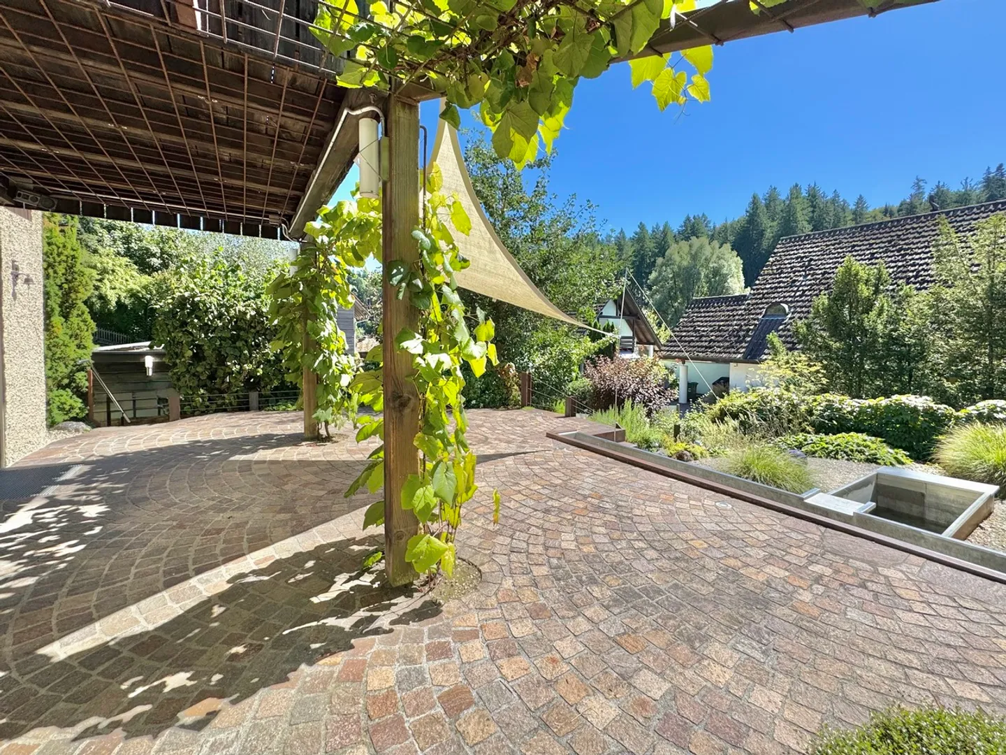 Charming and Historic Home in Idyllic Surroundings - Photo 13 of 19
