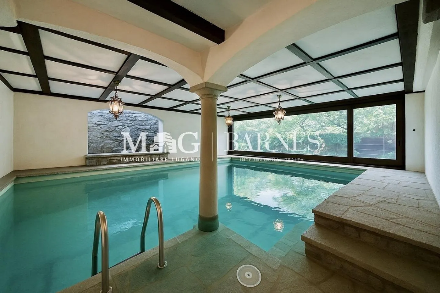 Montagnola - Collina d’Oro: Villa with pool near TASIS and Lugano - Photo 8 of 10