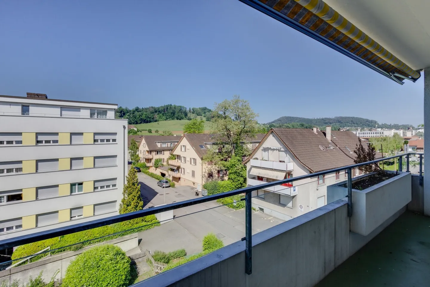 In una bella e verde zona residenziale - Foto 7 di 11