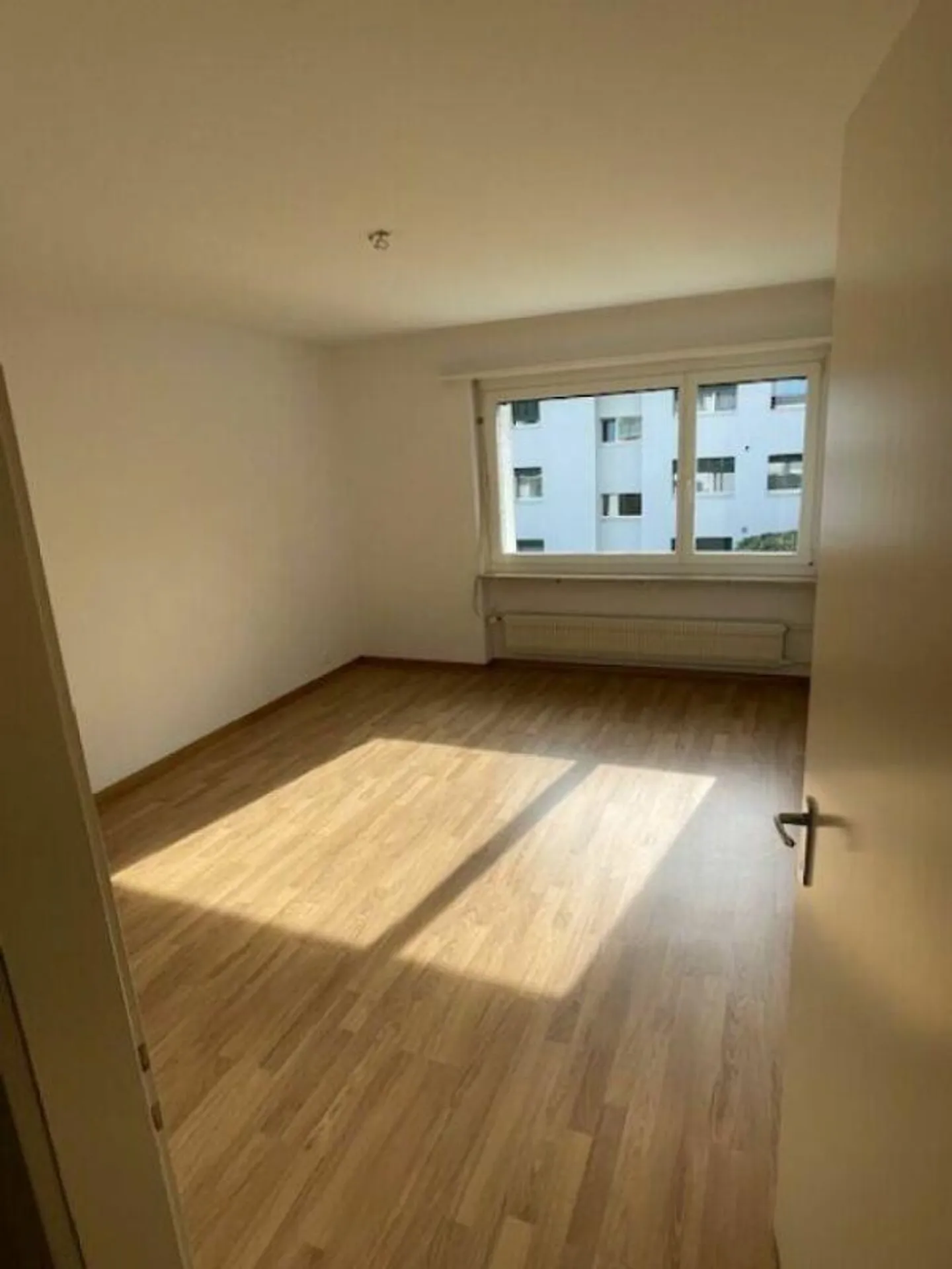 Appartamento accogliente di 4,5 stanze nel verde! - Foto 6 di 7