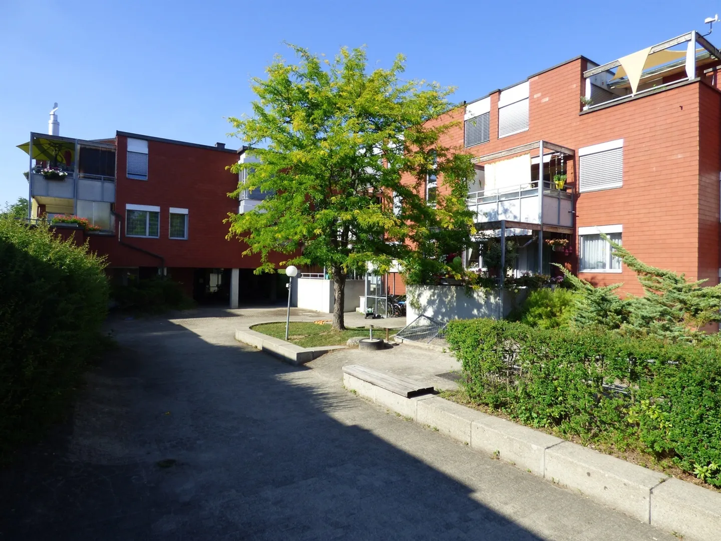 Spacious apartment in a quiet location - limited until 31.10.2027! - Photo 3 of 7