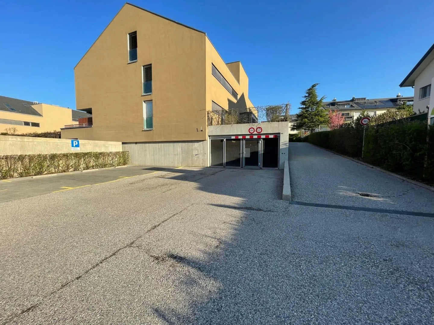 Offener Platz - Foto 5 von 5