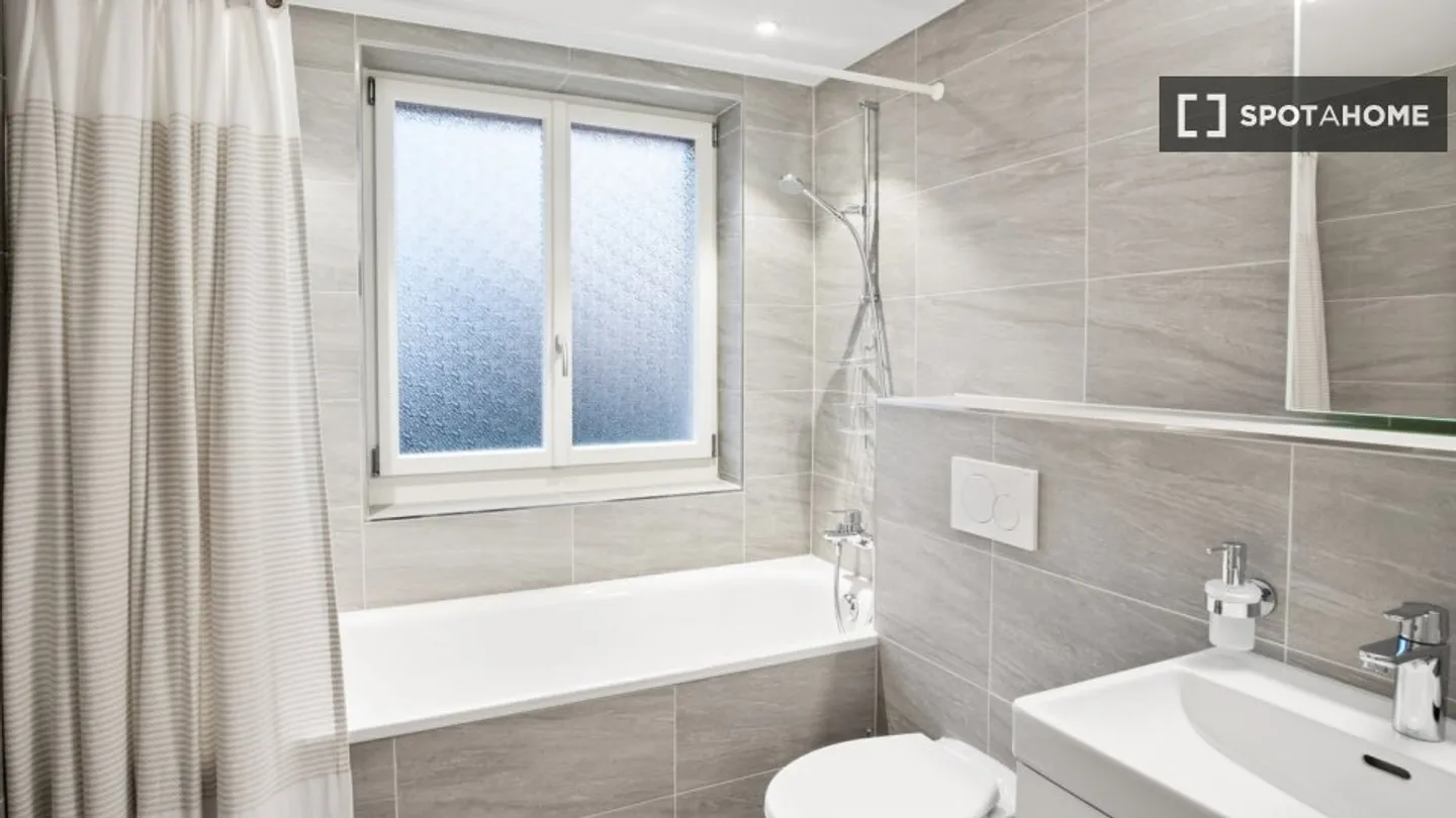 Wohnung mieten - Foto 9 von 11