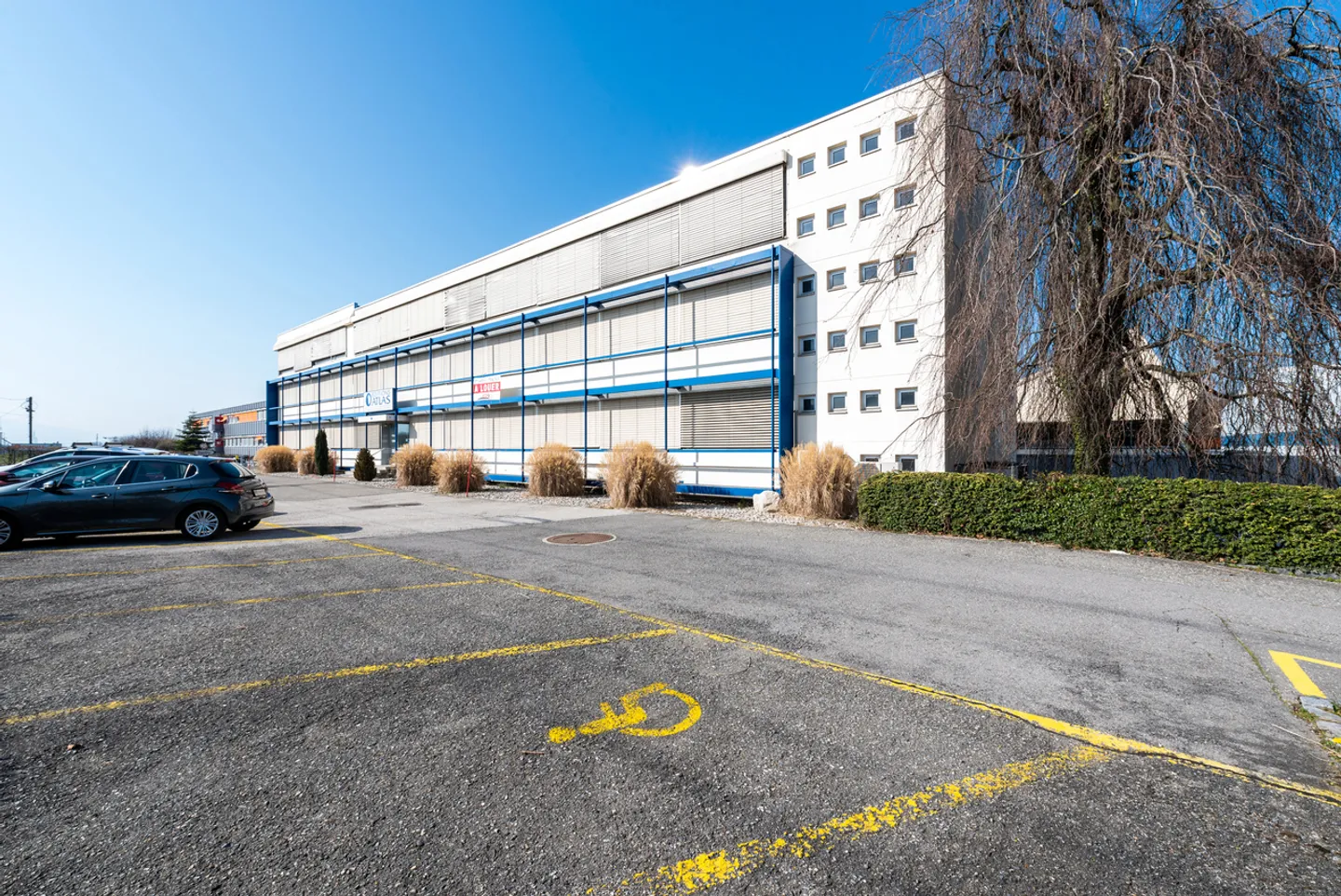 Spazio ufficio di 19 m2 - affitto flessibile - molto ben collegato - Foto 1 di 7