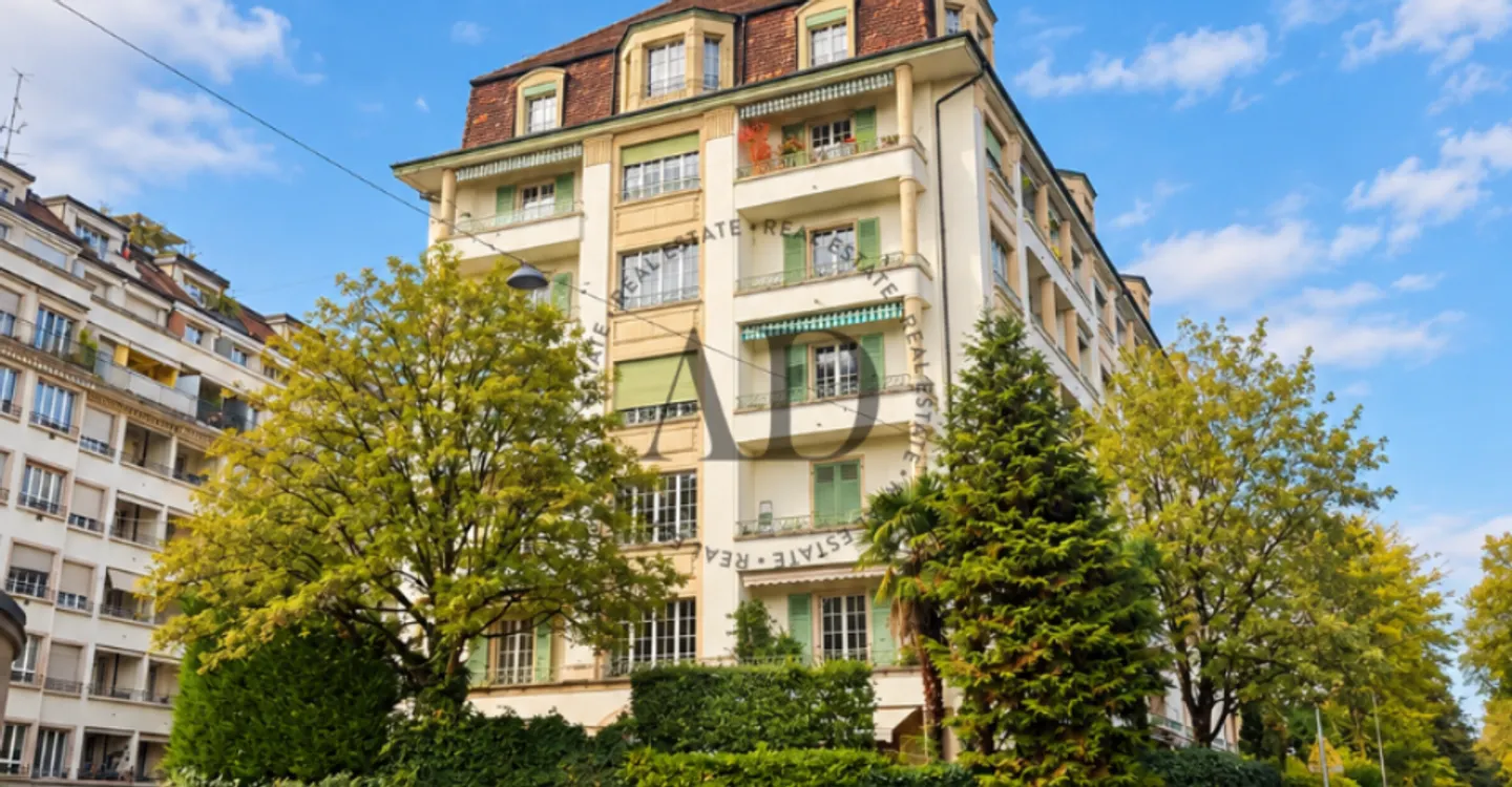 Magnificent apartment on a high floor - Photo 1 of 2