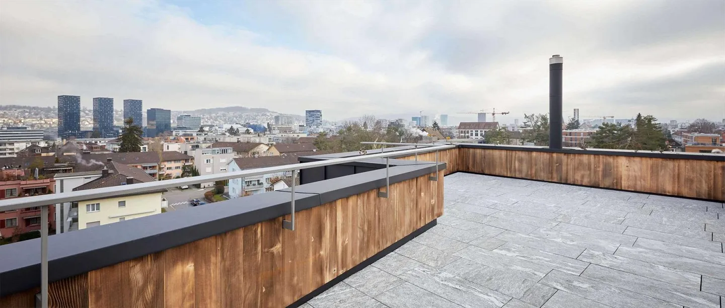 Dreamlike Penthouse with Private Rooftop Terrace - Photo 10 of 11
