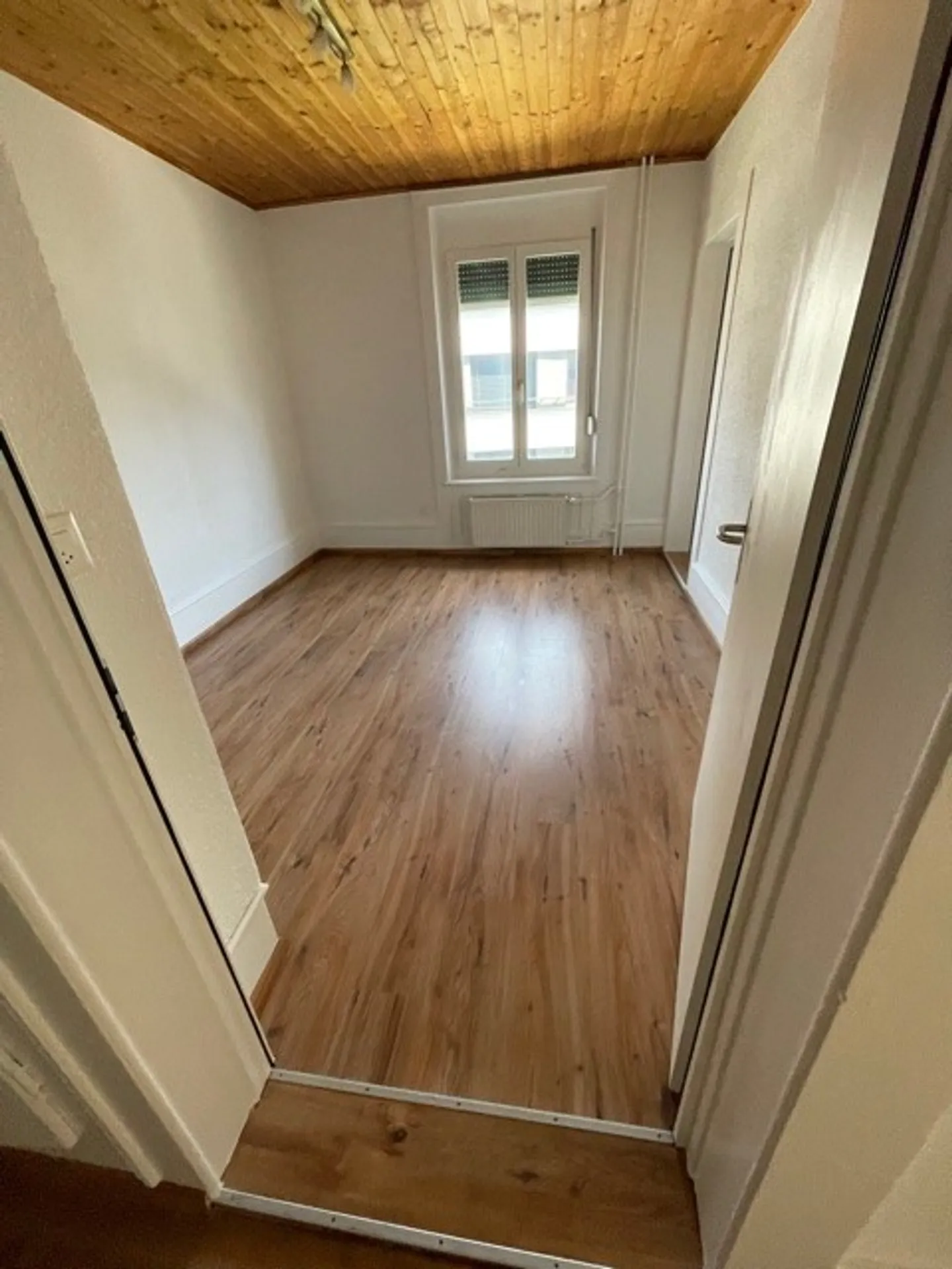 Appartement ultra moderne avec terrasse de rêve et vue !! - Photo 6 sur 12