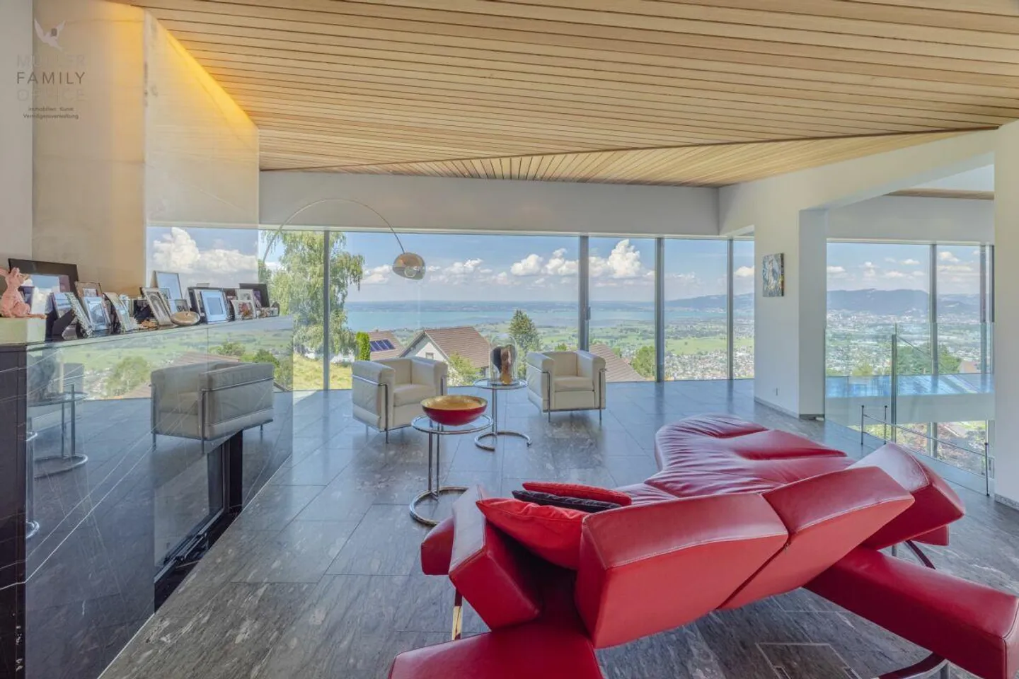 Villa di design di lusso da sogno con vista fantastica sul lago e appartamento - Foto 7 di 15