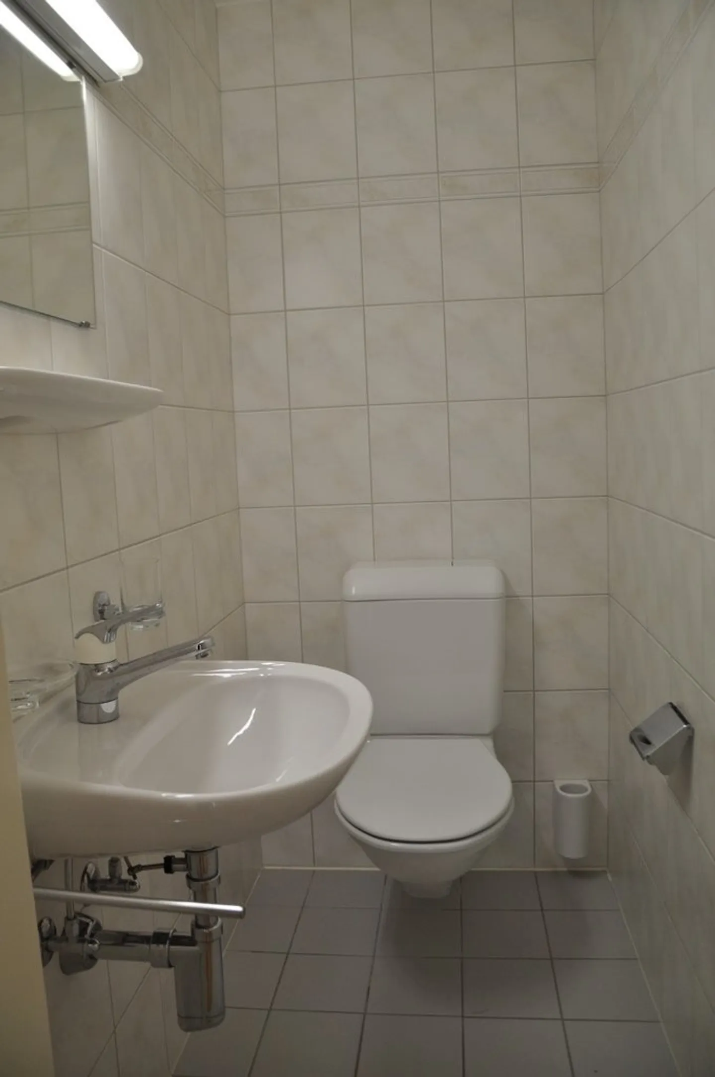 4.5 Room Apartment near University - Photo 8 of 9