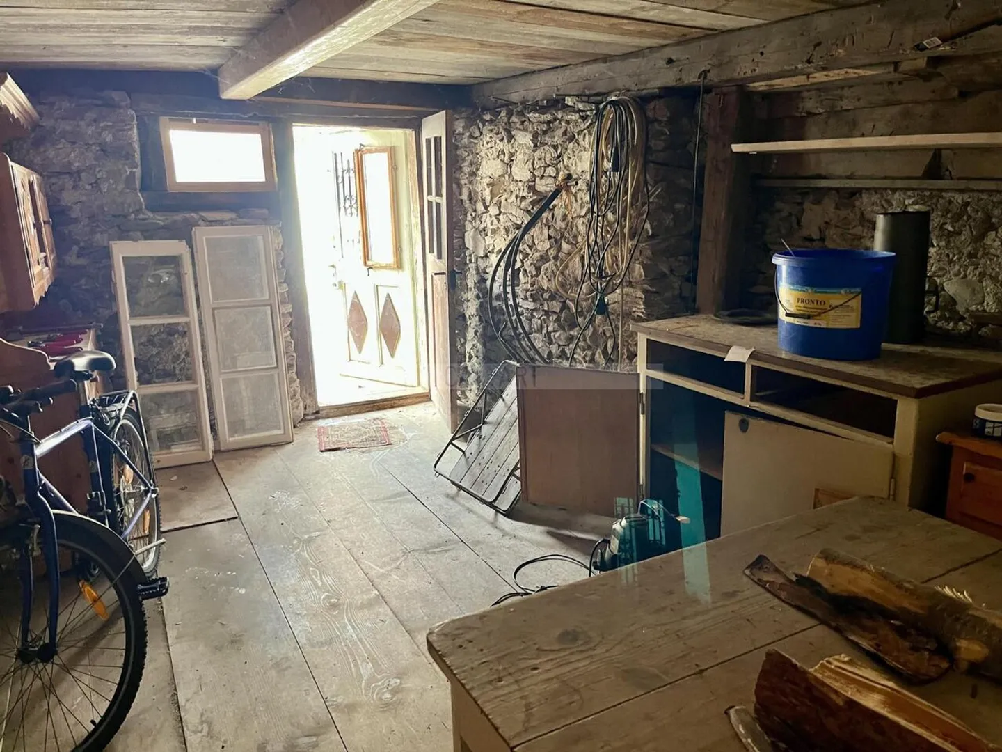 Charming Renovation Project Home - Photo 11 of 14