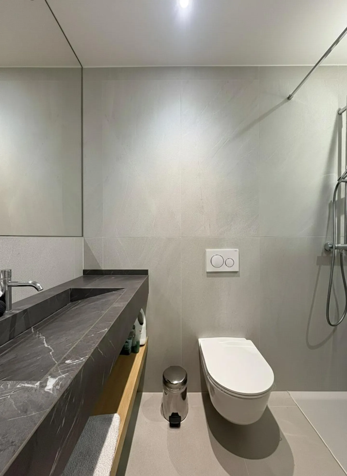 Magnificent 4-room apartment in Cologny - Photo 3 of 5