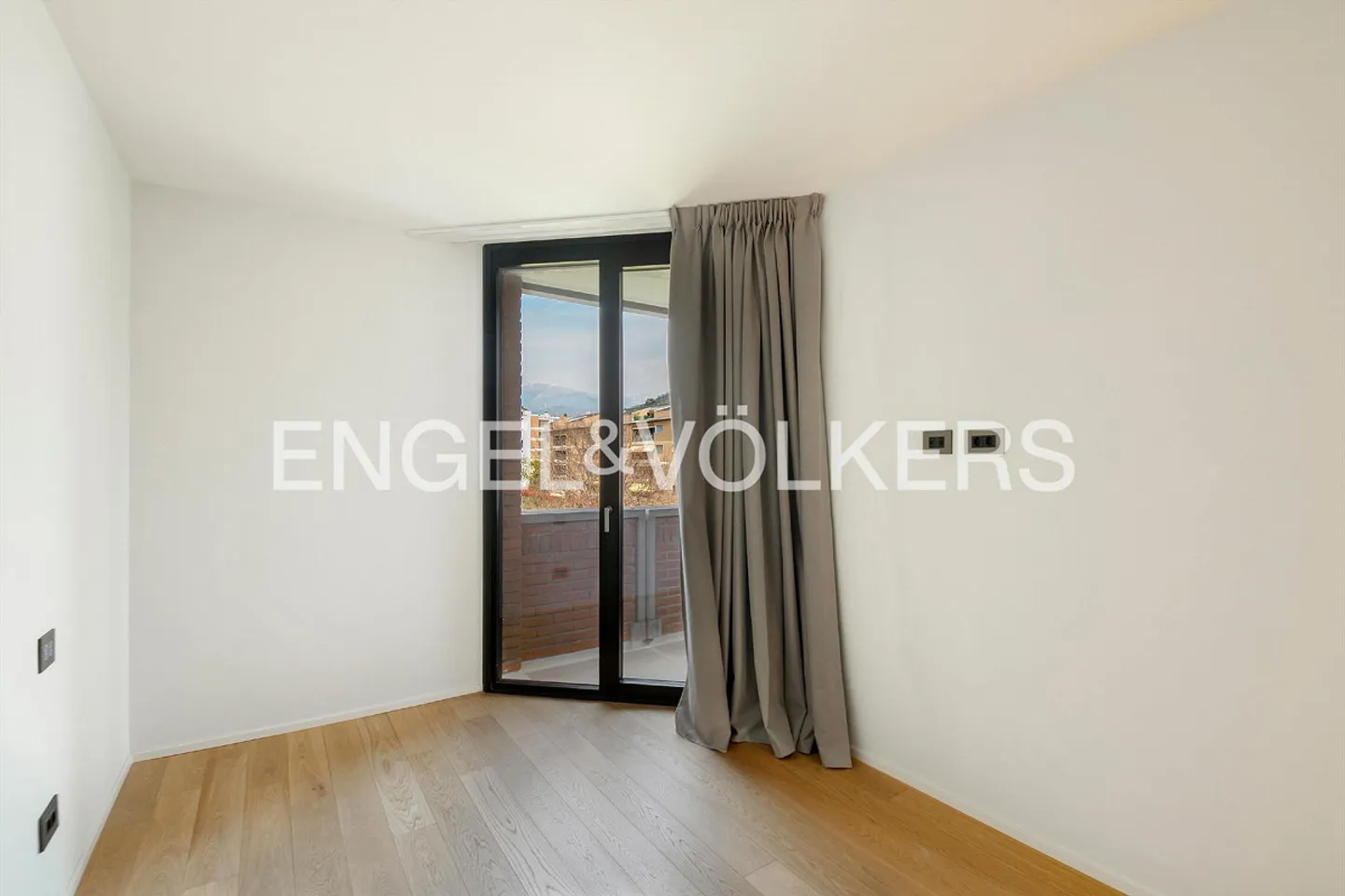 Duplex sofisticato con terrazza sul tetto - Foto 10 di 13