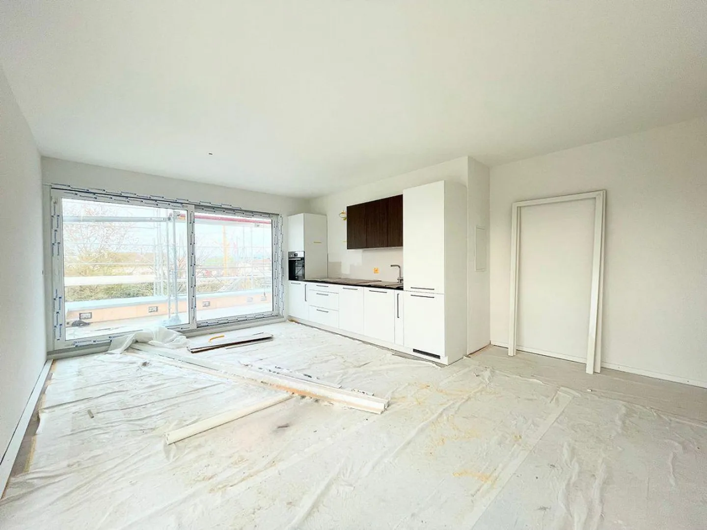 Nouvel Appartement avec Balcon - Photo 2 sur 8