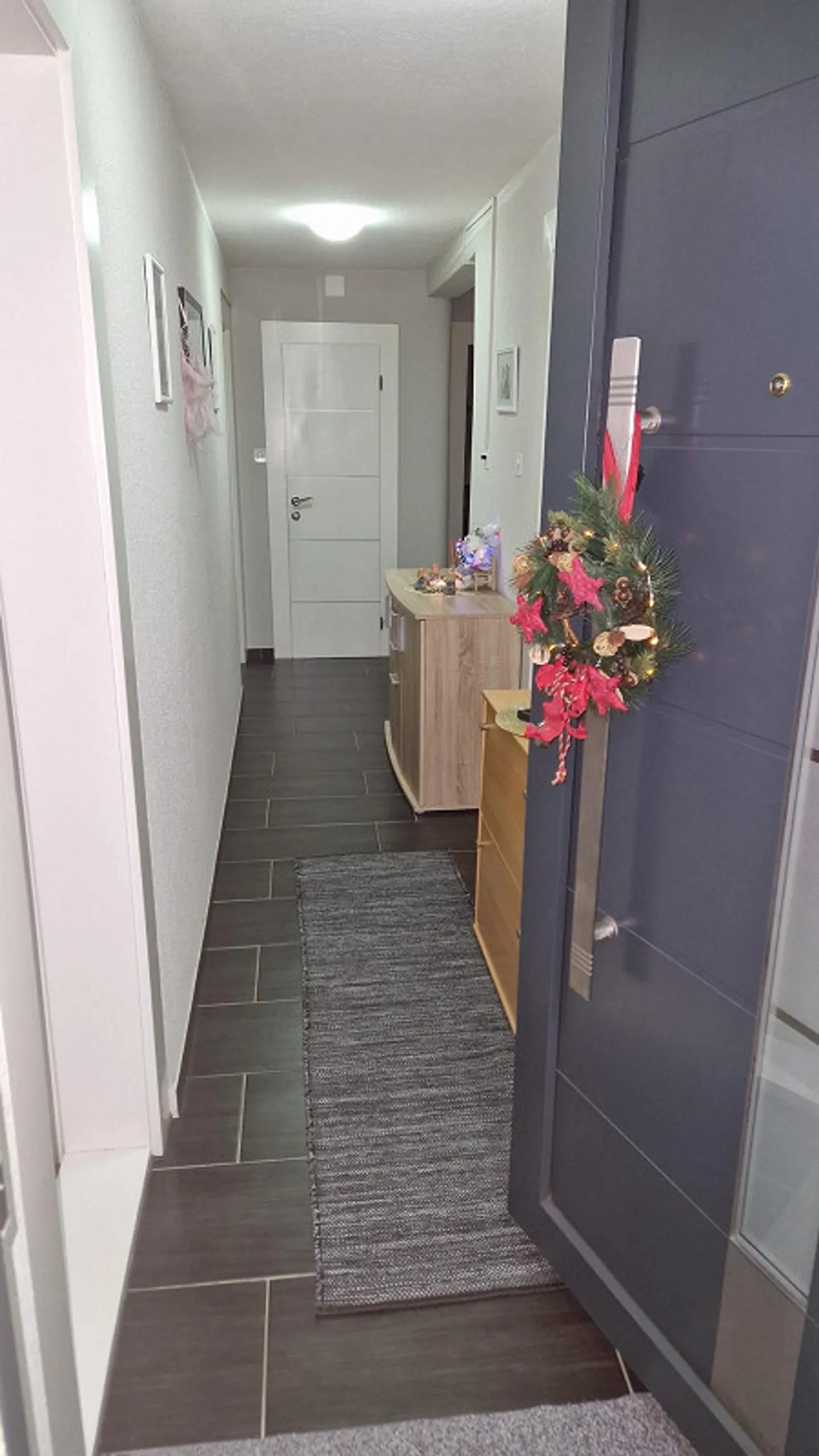 Bellissimo appartamento di 3 stanze con area salotto privata - Foto 4 di 16