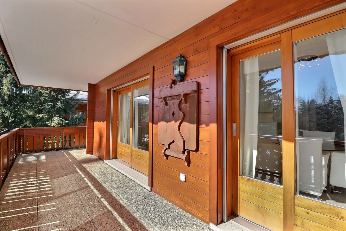 Spacious 3.5-room apartment in a prestigious residence - Photo 1 of 11