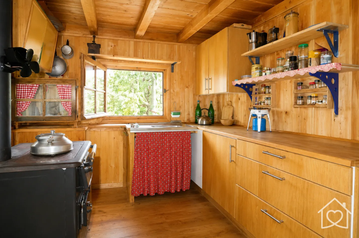 Chalet - Foto 1 von 4