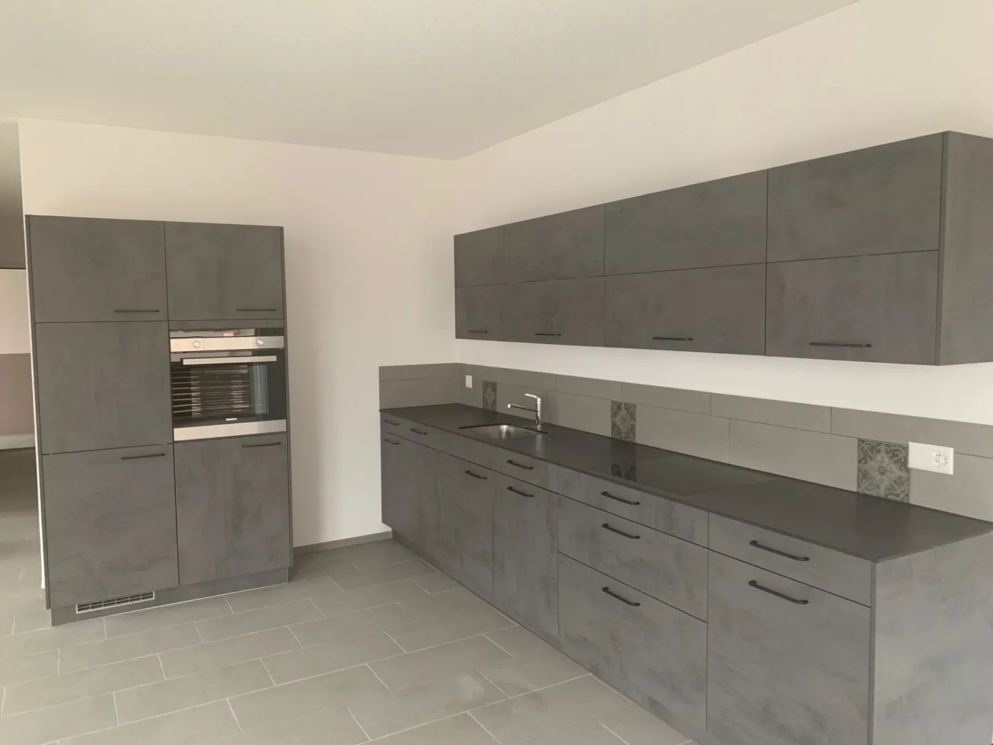 Appartamento 2 1/2 camere ultra moderno in centro - Foto 2 di 9