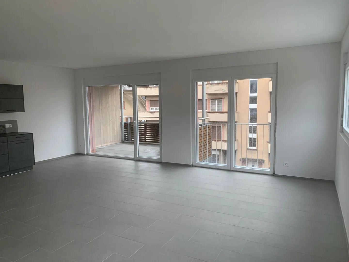 Appartamento 2 1/2 camere ultra moderno in centro - Foto 5 di 9
