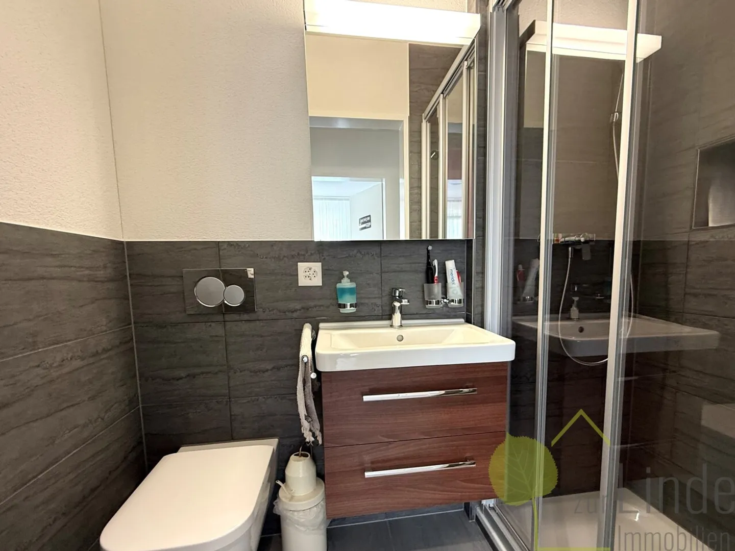 Appartement spacieux de 4.5 pièces - moderne, ensoleillé, familial - Photo 8 sur 14