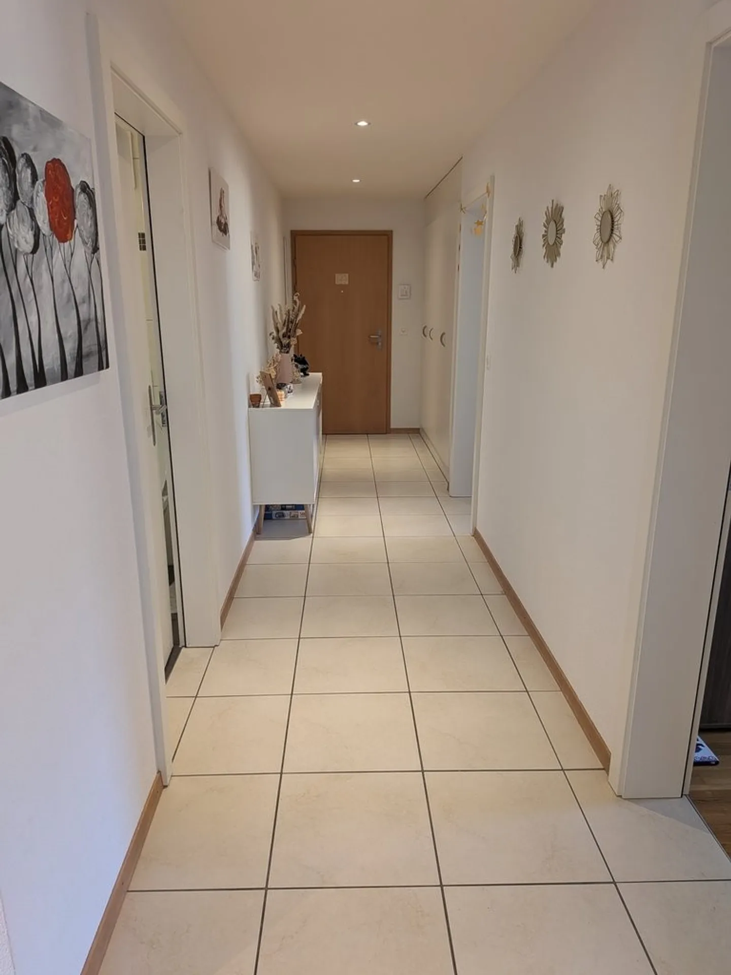 Apartment with 4.5 rooms on the 2nd floor - Photo 9 of 11