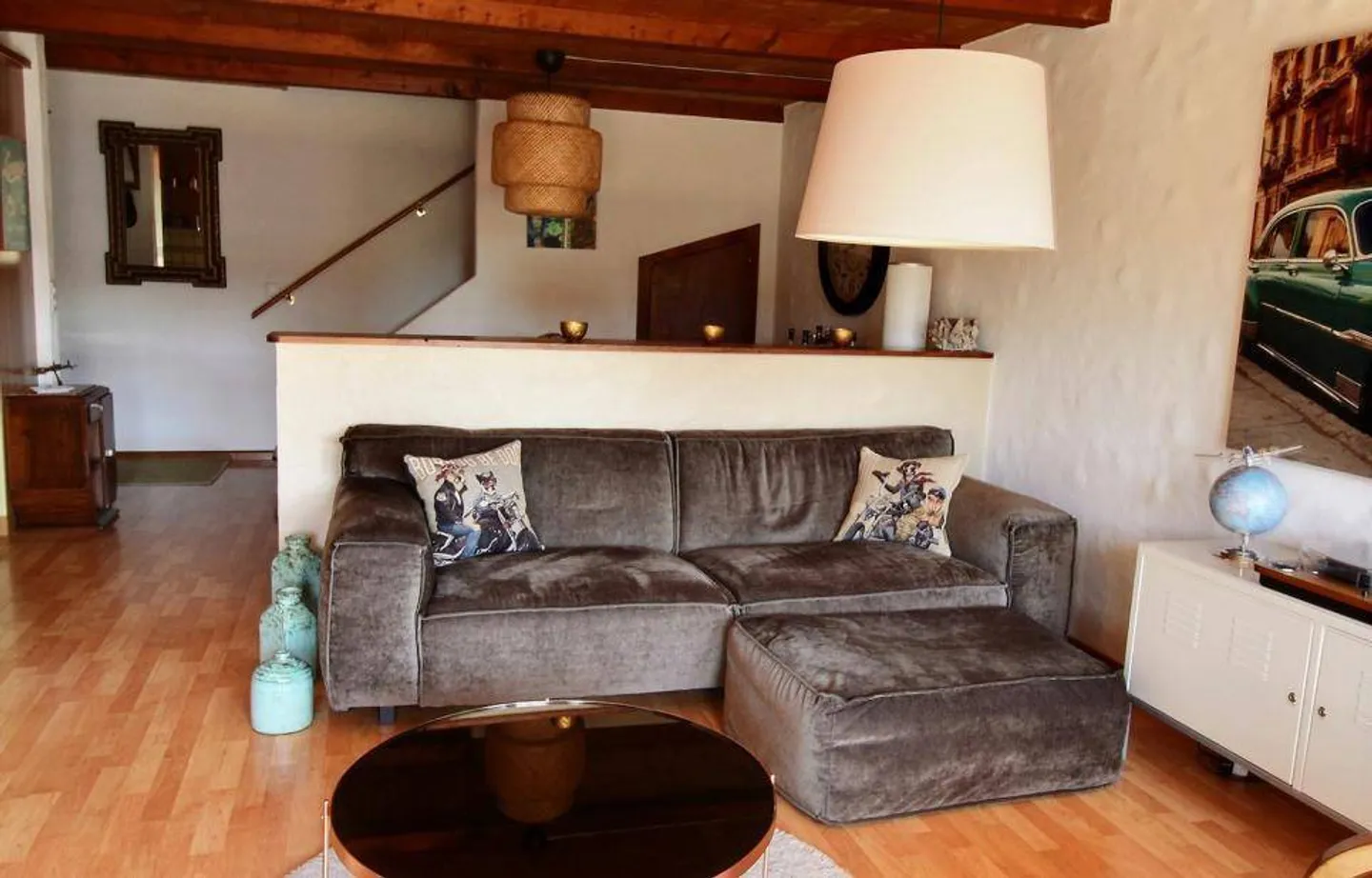 Charming duplex with balcony and unobstructed view, sold rented - Photo 3 of 7