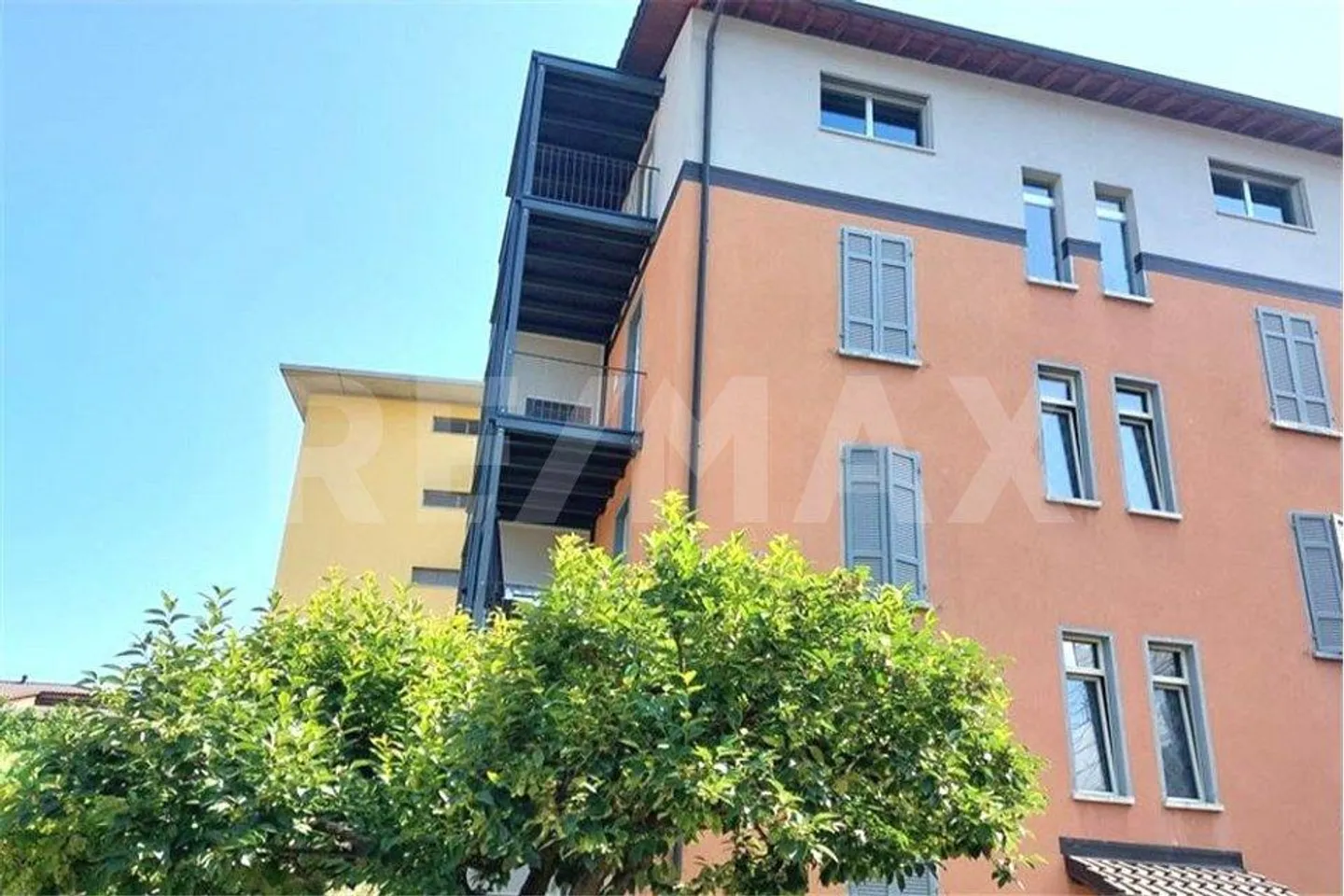 Appartamento Minergie con balcone e due posti auto - Foto 13 di 13