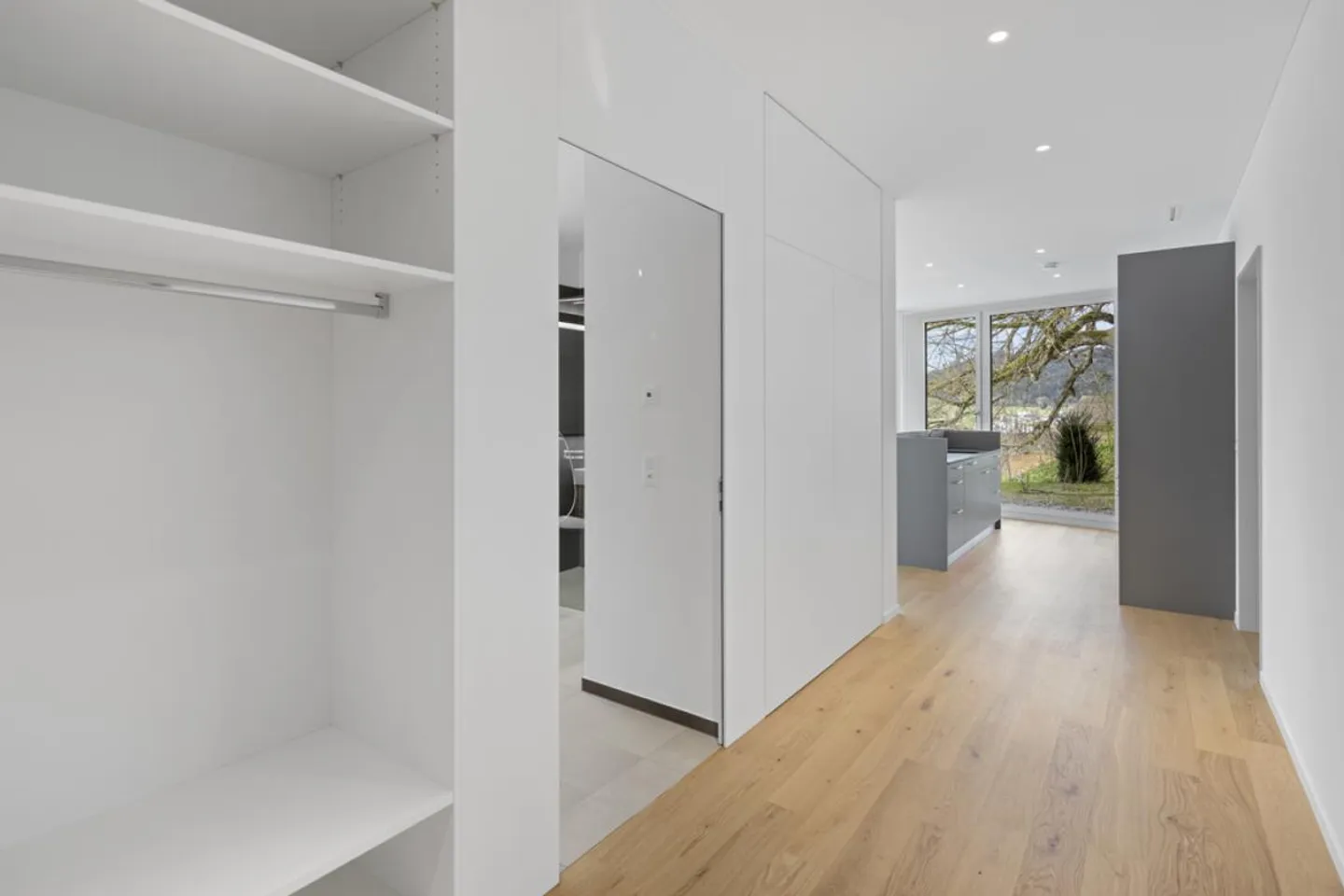 Vivere con vista lago e servizio - Foto 5 di 7