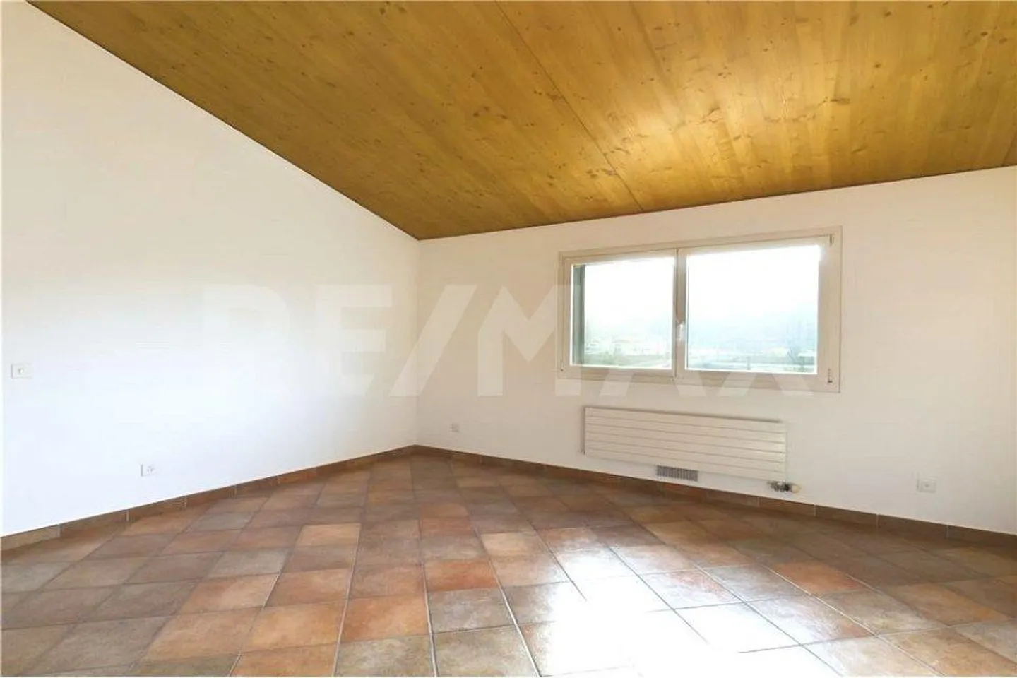 Appartamento Minergie con balcone e due posti auto - Foto 8 di 13