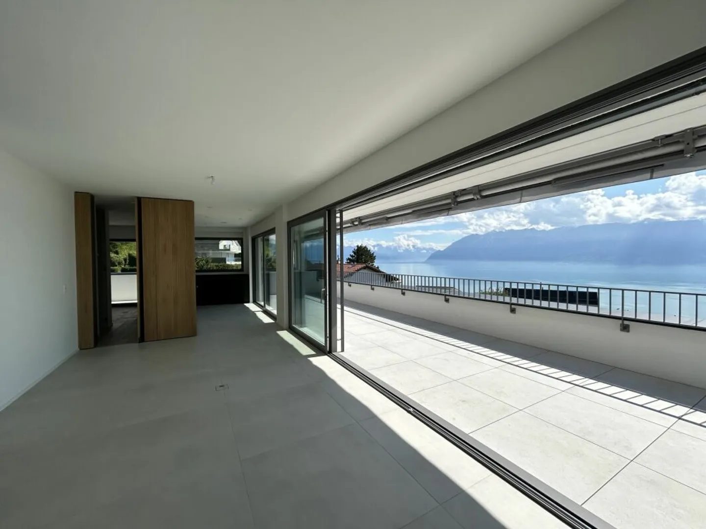 Penthouse de Luxe avec Vue Époustouflante - Photo 6 sur 12