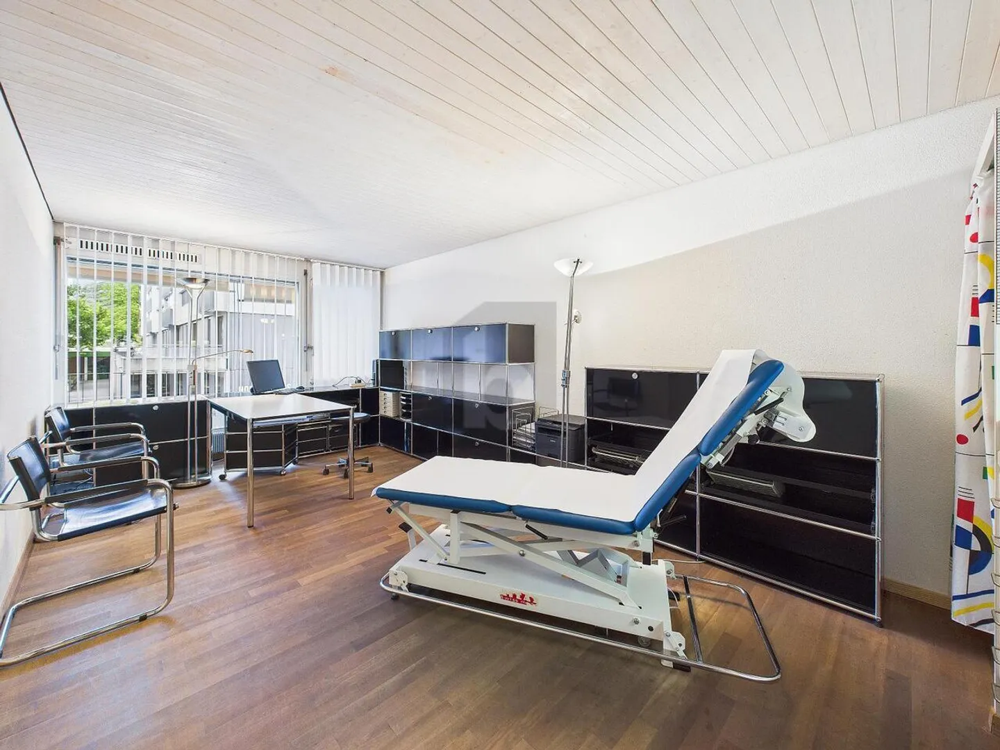 CENTRAL - COMMERCIAL OU RÉSIDENTIEL - Photo 2 sur 6