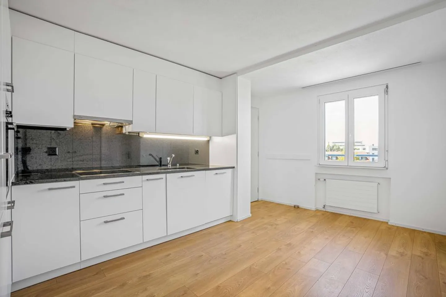 Vivere moderno e centrale a Rorschacherberg! - Foto 1 di 8