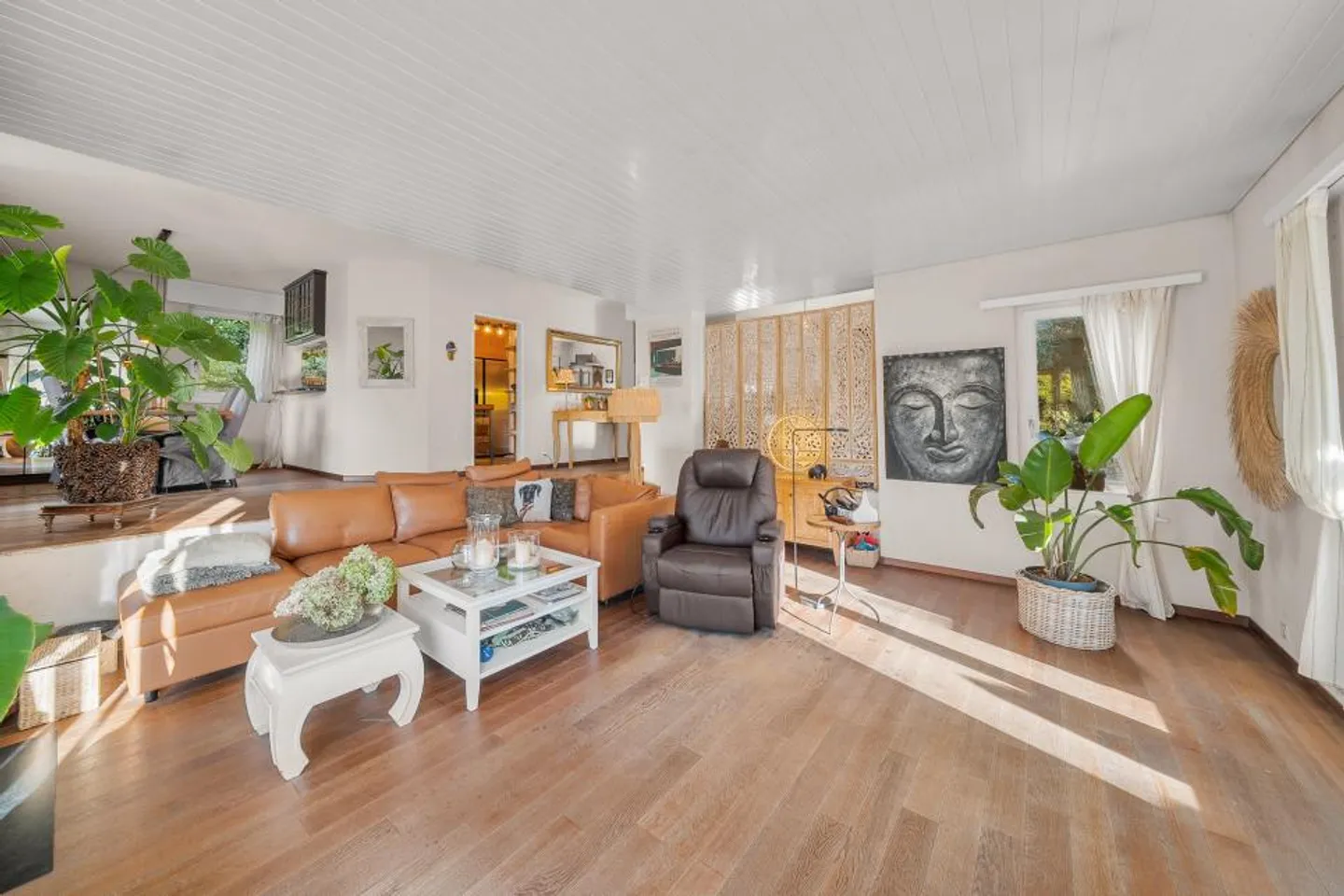 PROPRIETÀ INSOLITA SU UN GRANDE TERRENO COPERTO DA ALBERI - Foto 7 di 13